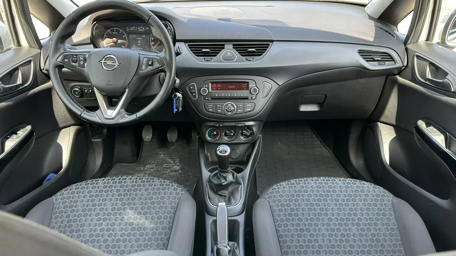 OPEL Corsa -