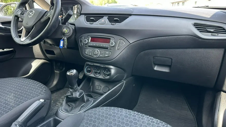 OPEL Corsa -
