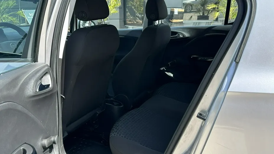 OPEL Corsa -