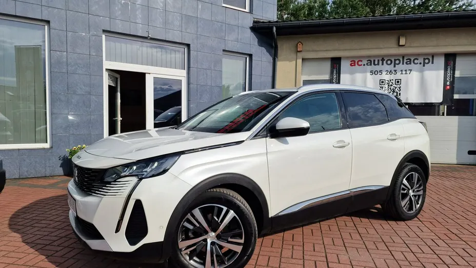 PEUGEOT 3008 -