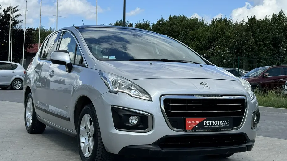 PEUGEOT 3008 -