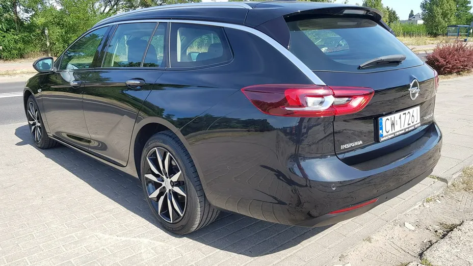 OPEL Insignia -