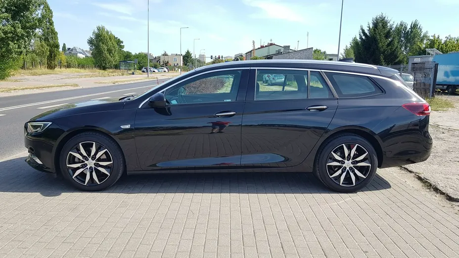 OPEL Insignia -