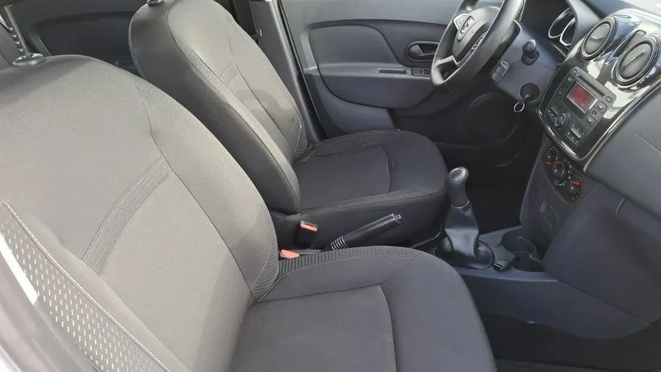 DACIA Sandero -