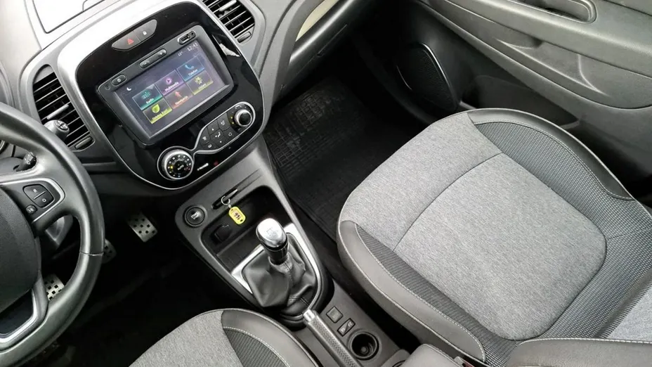 RENAULT Captur -