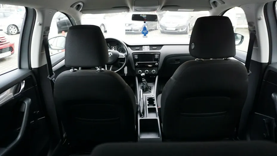 SKODA Octavia -