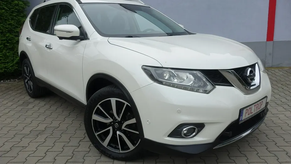 NISSAN X-Trail -