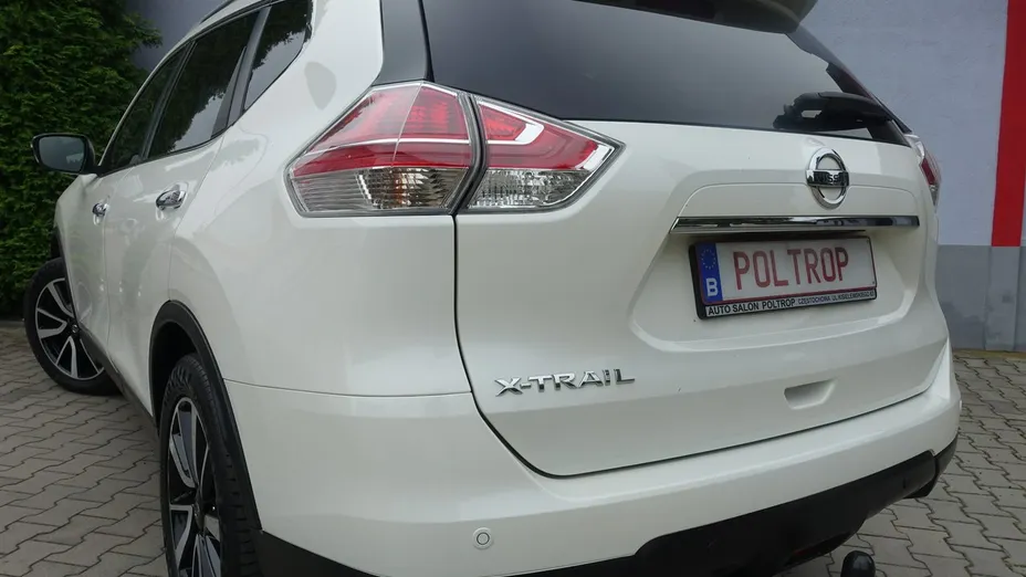 NISSAN X-Trail -