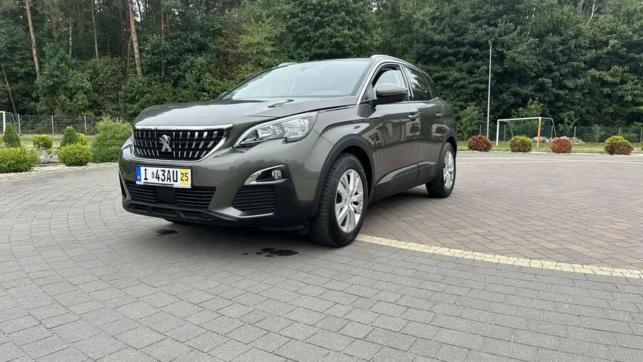 PEUGEOT 3008 -
