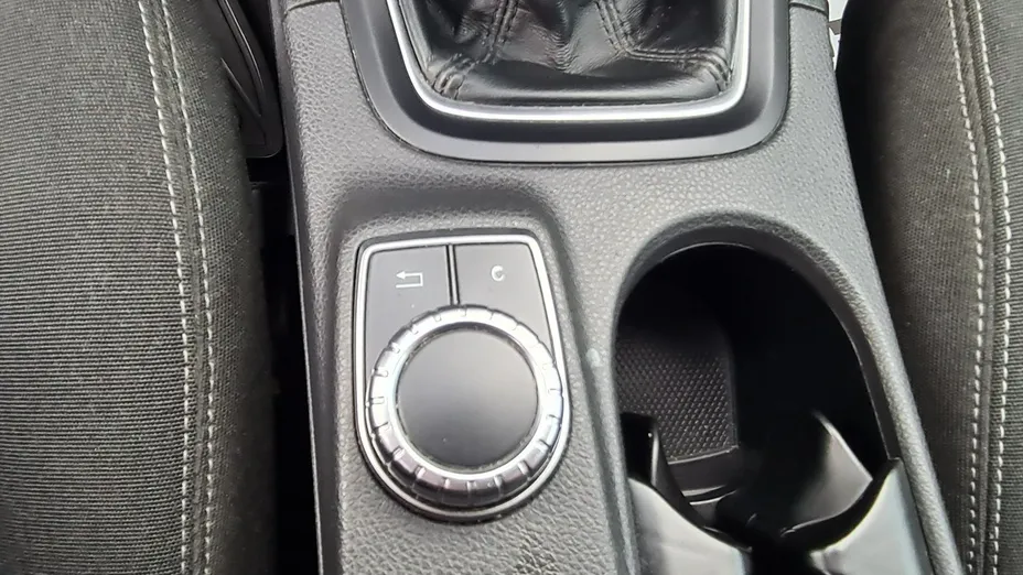 MERCEDES-BENZ B Klasa -