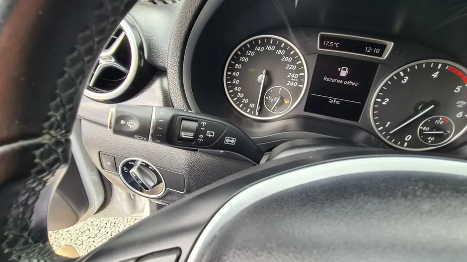 MERCEDES-BENZ B Klasa -