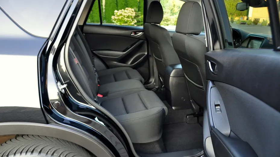 MAZDA CX-5 -