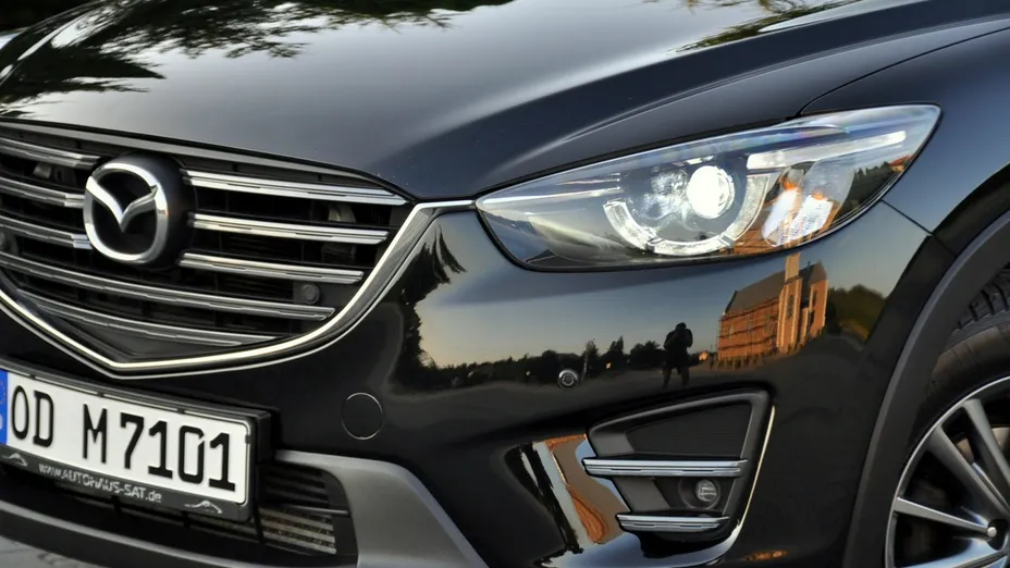 MAZDA CX-5 -