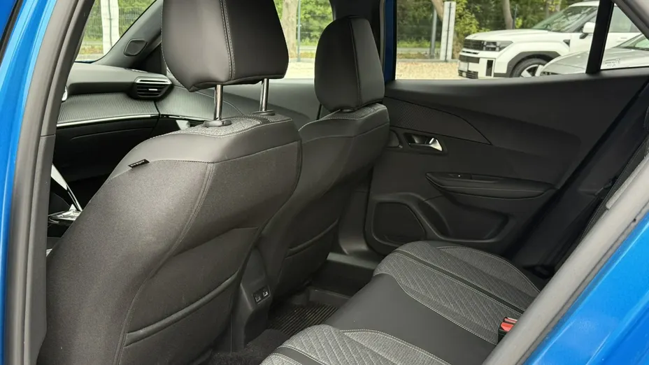 PEUGEOT 2008 -
