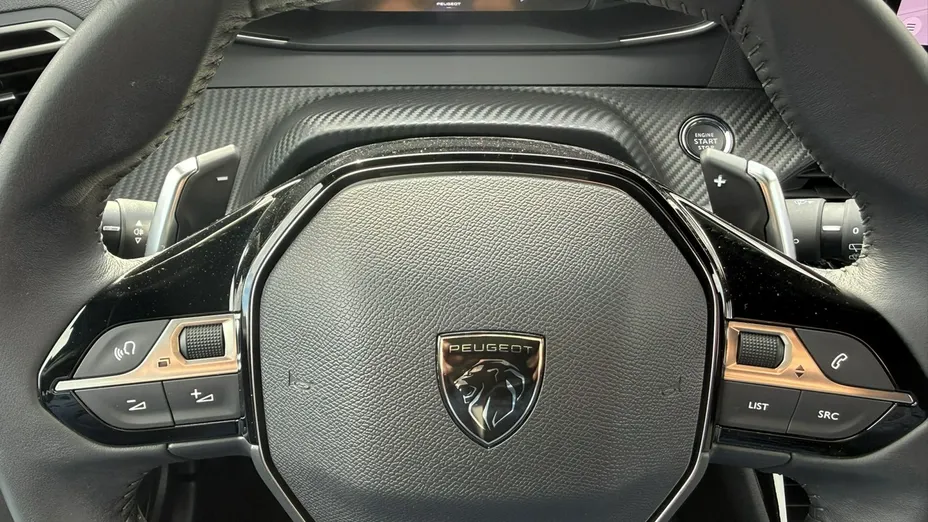 PEUGEOT 2008 -