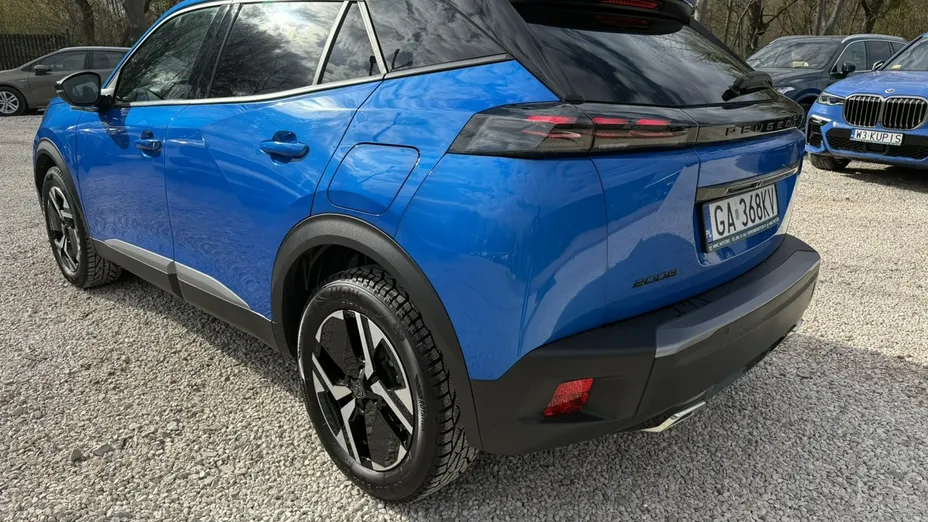 PEUGEOT 2008 -