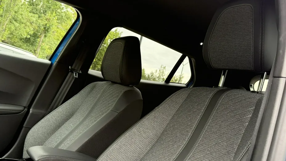PEUGEOT 2008 -