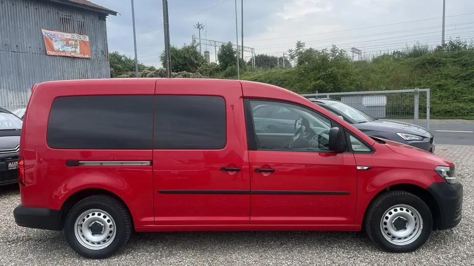 VOLKSWAGEN Caddy -