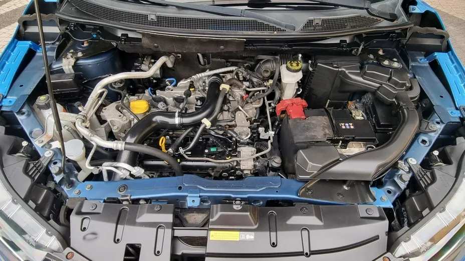 NISSAN Qashqai -