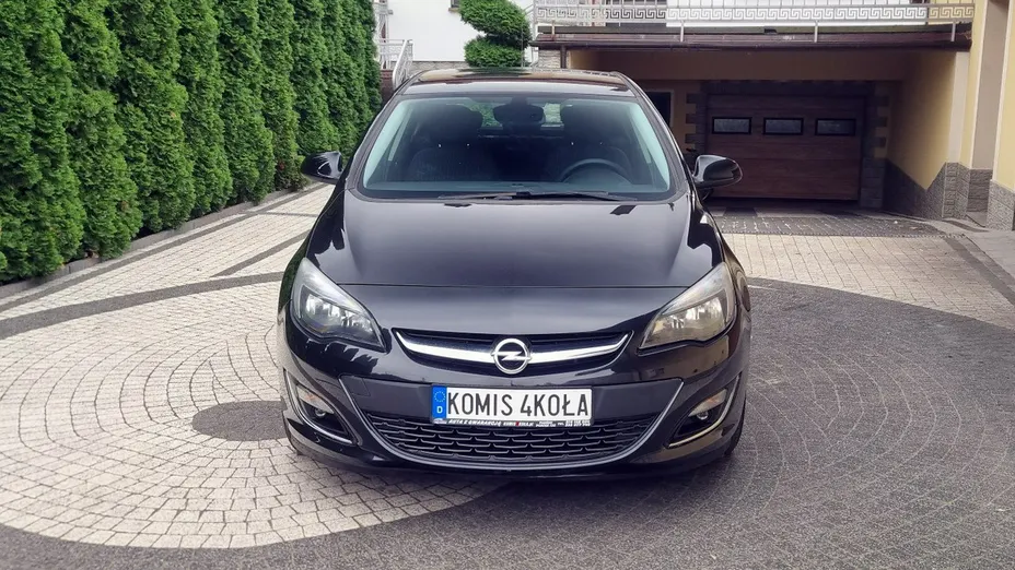 OPEL Astra -