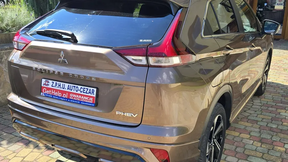MITSUBISHI Eclipse Cross -