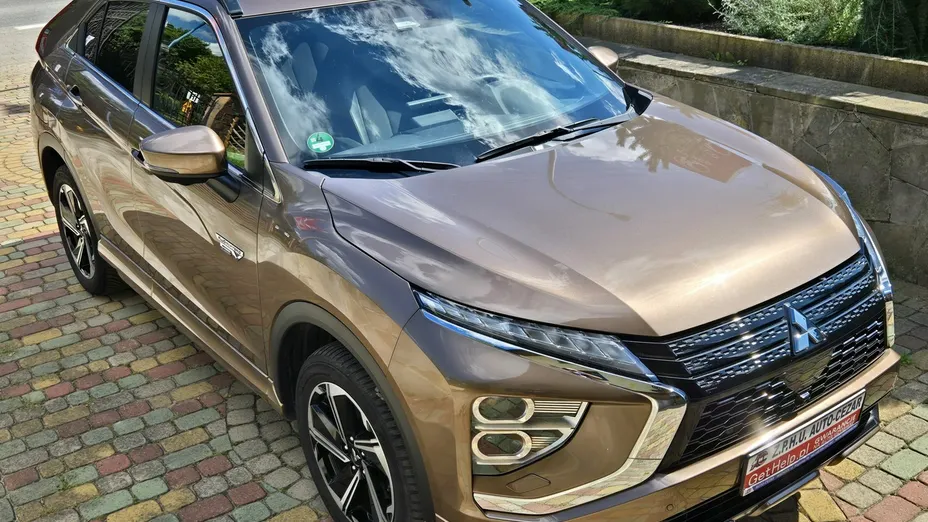 MITSUBISHI Eclipse Cross -