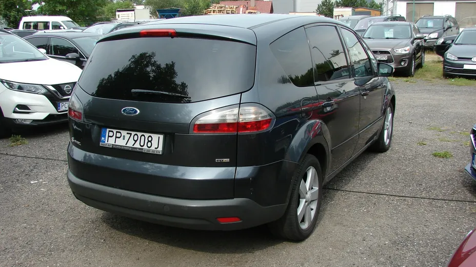 FORD S-MAX -