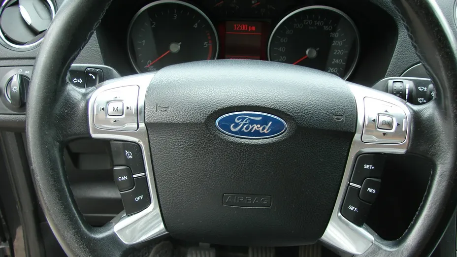 FORD S-MAX -
