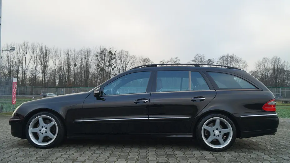 MERCEDES-BENZ E Klasa -