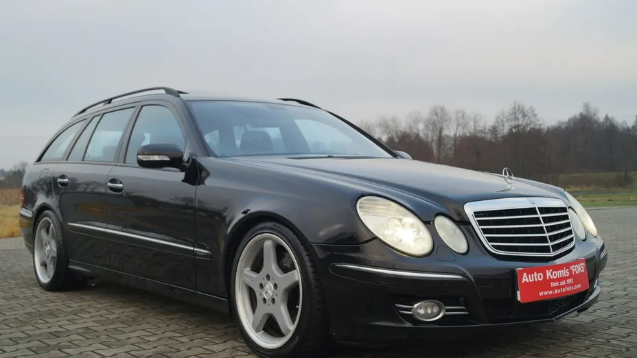 MERCEDES-BENZ E Klasa -