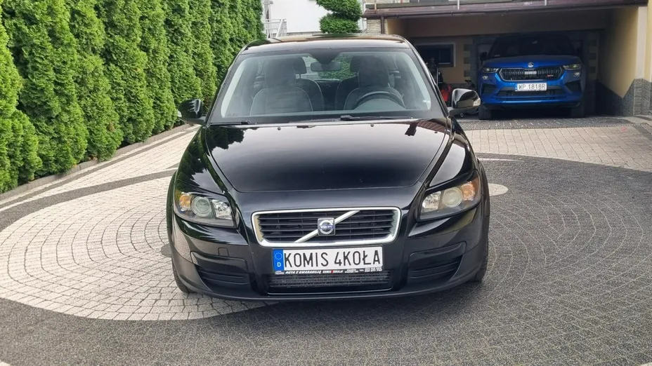 VOLVO C30 -
