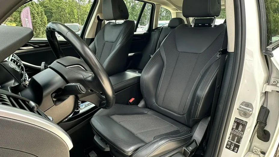 BMW X3 -
