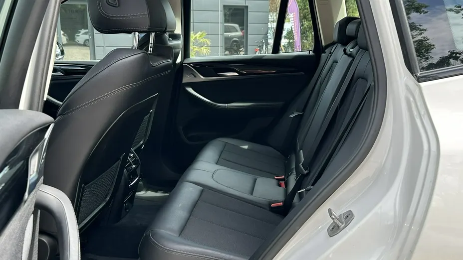 BMW X3 -
