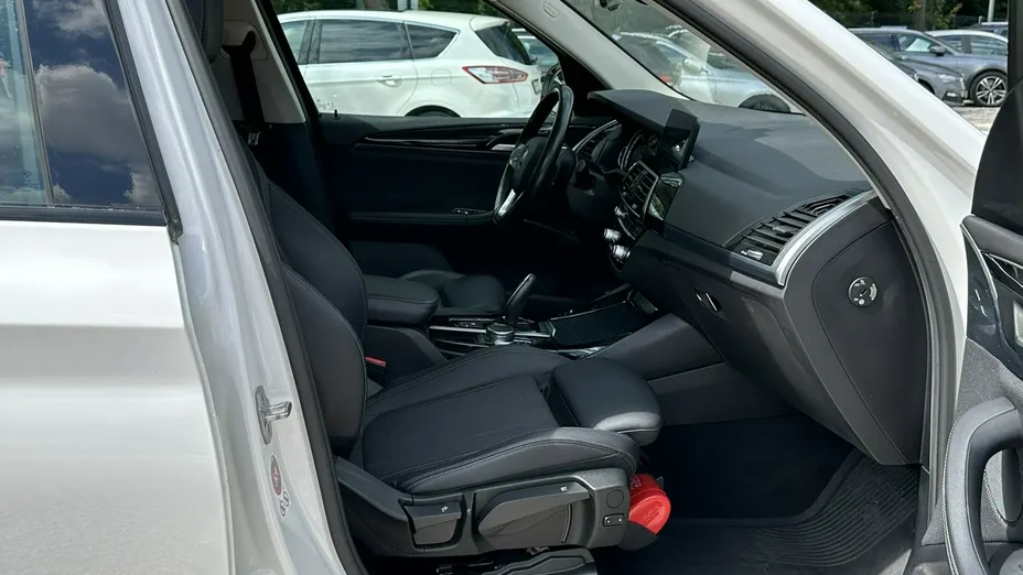 BMW X3 -