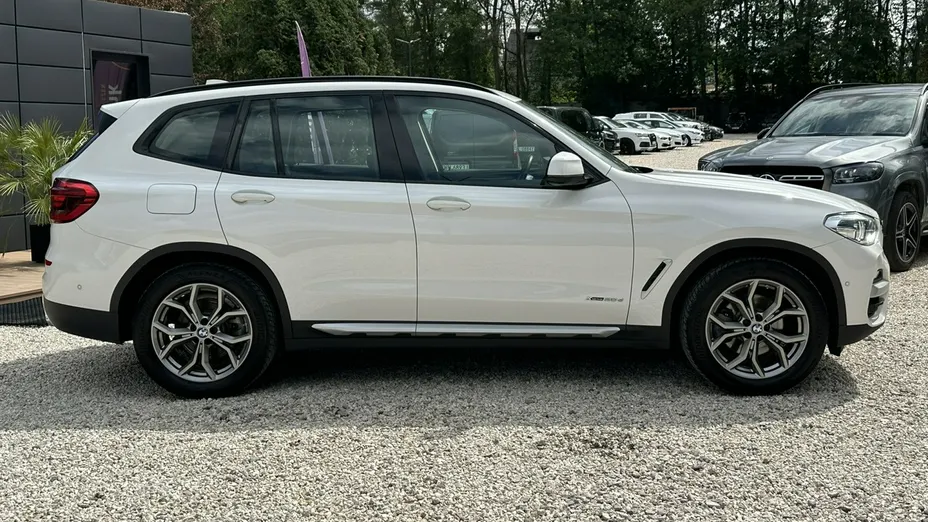 BMW X3 -