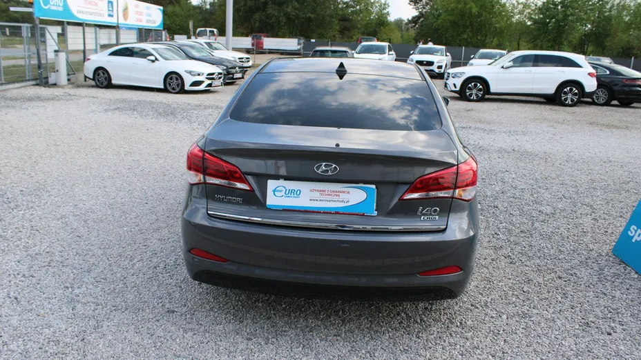 HYUNDAI i40 -