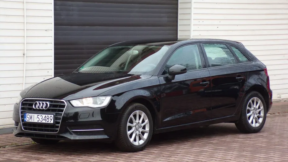 AUDI A3 -