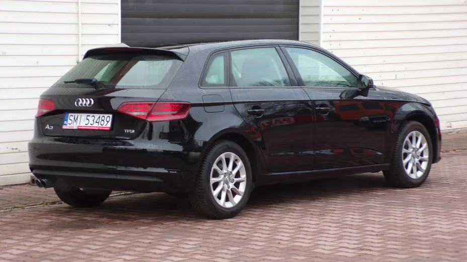 AUDI A3 -