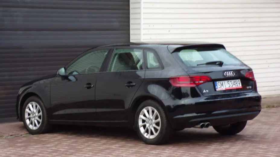 AUDI A3 -
