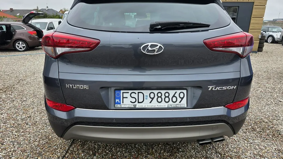 HYUNDAI Tucson -