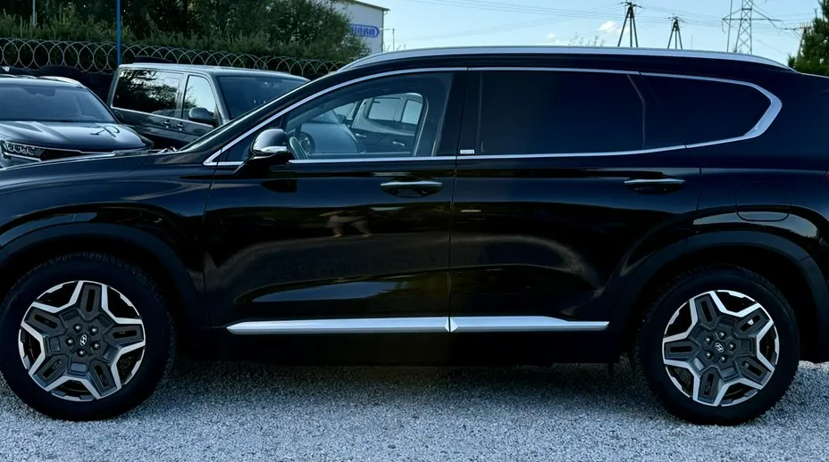 HYUNDAI Santa Fe -