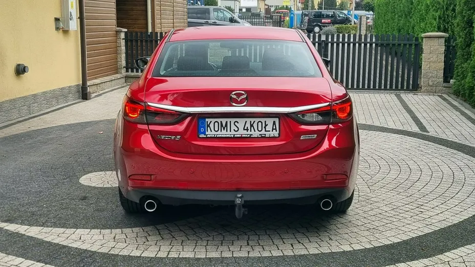 MAZDA 6 -