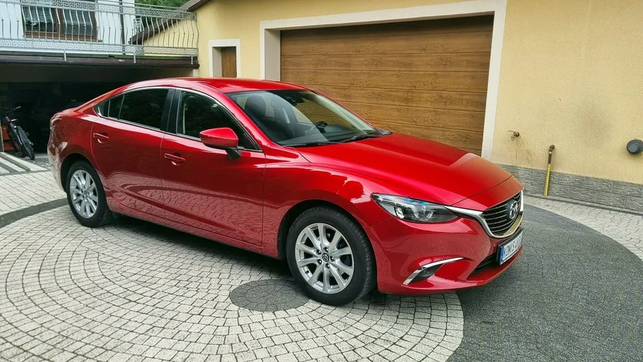 MAZDA 6 -