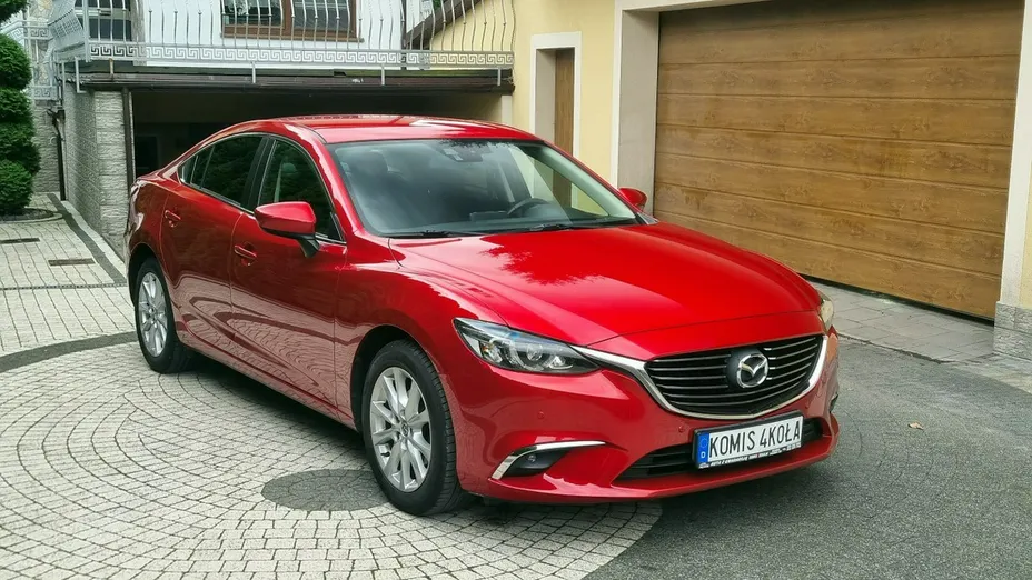 MAZDA 6 -