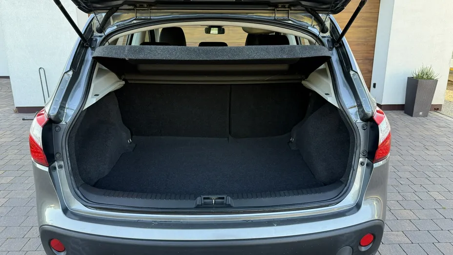 NISSAN Qashqai -