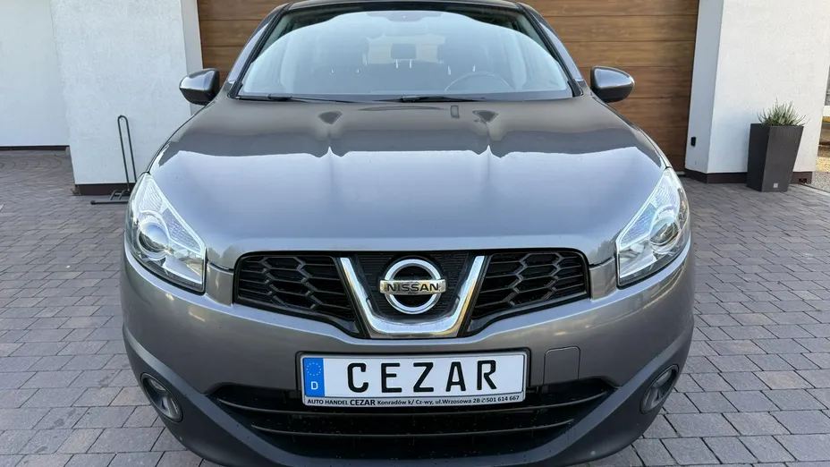 NISSAN Qashqai -