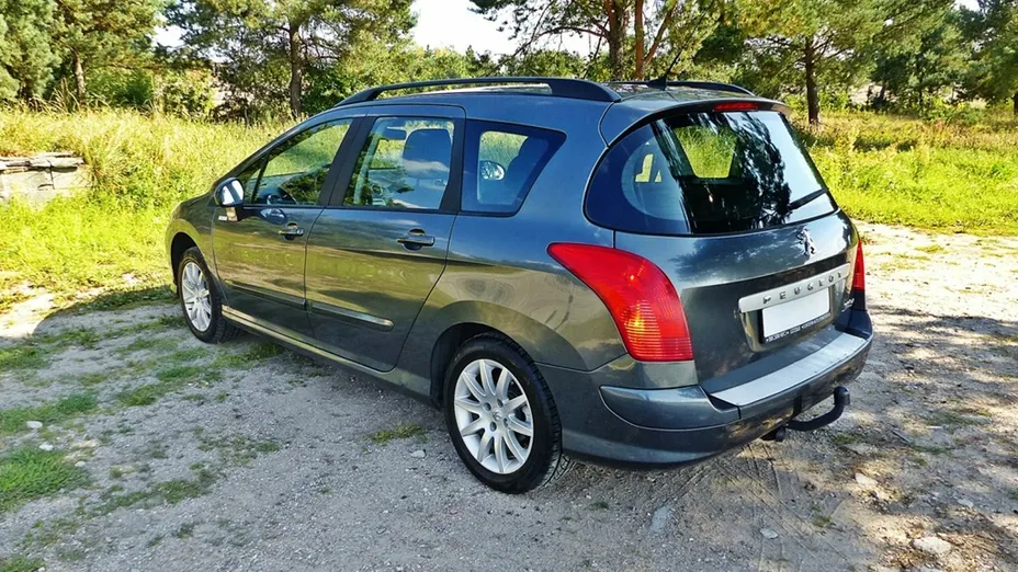 PEUGEOT 308 -