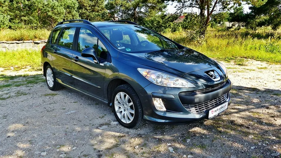 PEUGEOT 308 -