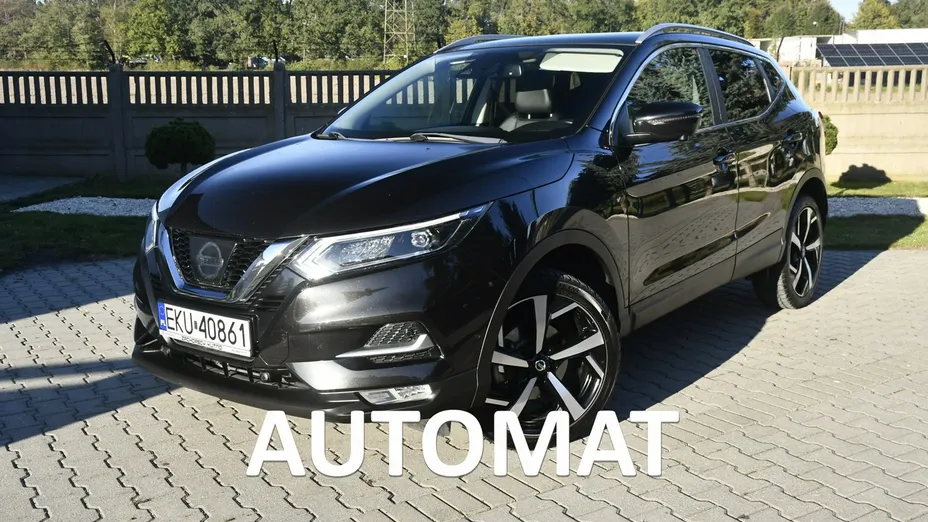 NISSAN Qashqai -