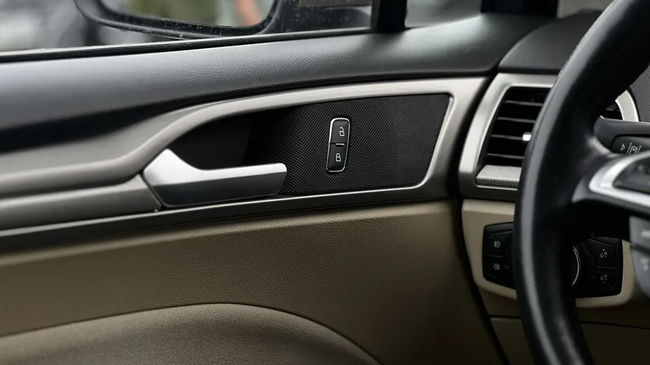 FORD Mondeo -